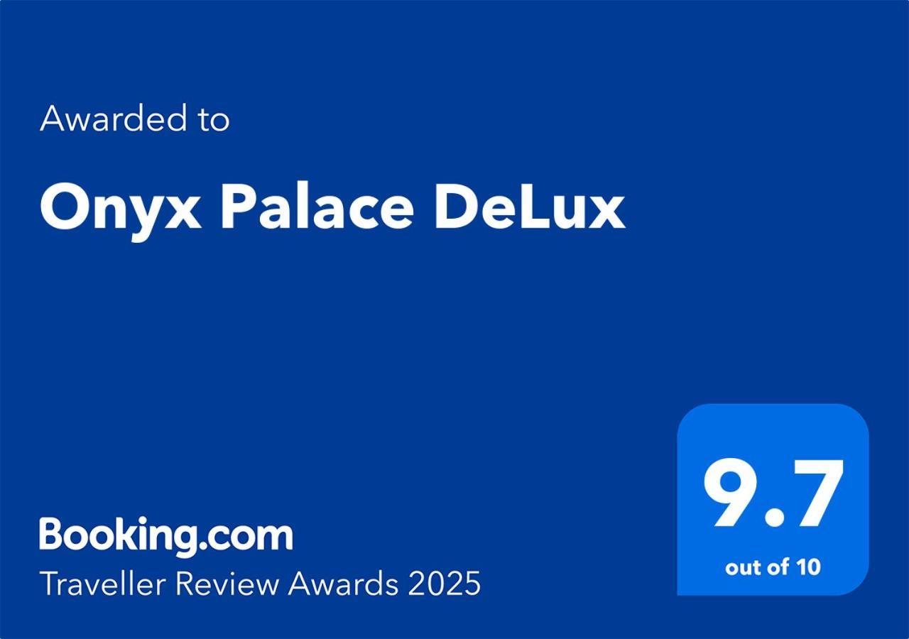Onyx Palace Delux Μπατούμι Εξωτερικό φωτογραφία
